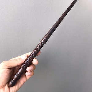 Hand-carved wooden wands, wizard wand, Unique wand, The wand takes you to open the door to the wizard&#39;s world