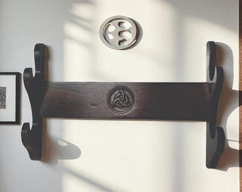 Hand Carved Wooden Katana Wall Mount: Samurai Sword Display
