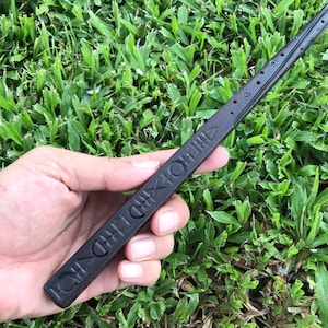 Sirius Black Wood Witch Wand: Hand-Carved Cosplay Prop