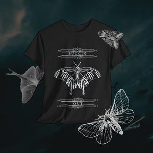 Moth T-Shirt, Nature Lover Gift Shirt, Bugs Plants Gardening, Fairycore Grunge Aesthetic, Witchy Nature Alt fashion, Goblincore, Cottagecore