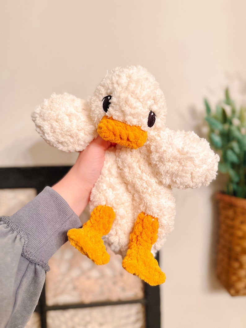 Della Duck Lovey Crochet PATTERN Duck Lovey Crochet Pattern Low Sew Crochet Amigurumi Pattern Duck Pattern Cute Crochet Pattern imagem 5