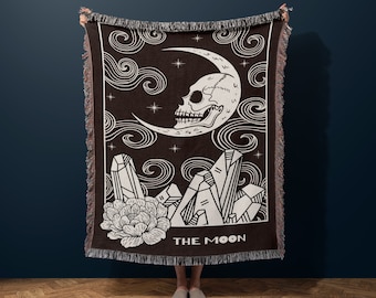 The Moon Tarot Card Woven Blanket, Skull Moon Tarot Card Blanket, Skull Moon Woven Blanket, Skull Moon Tarot Card Blanket