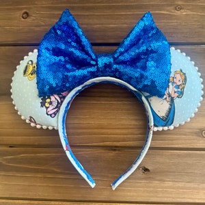 Alice in Wonderland Minnie Ears