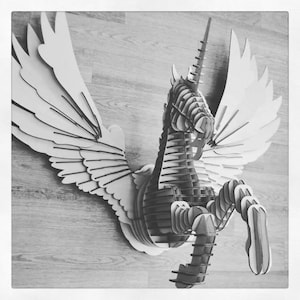 Pegas Puzzle.Laser cut file CDR, PDF piani vettoriali. file Download istantaneo, file cnc.