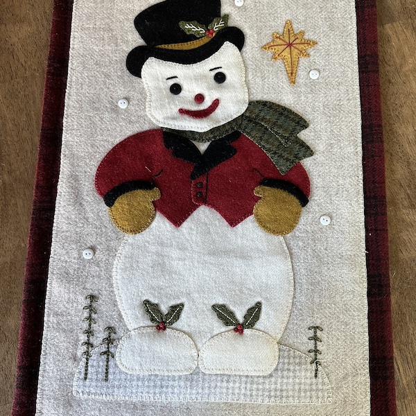 quilted wool wallhanging - vintage looking holiday snowman, hand buttonholed and embroidered, 13.25" x 19.5"