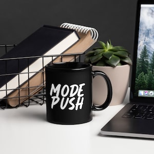F1 Mode Push Mug