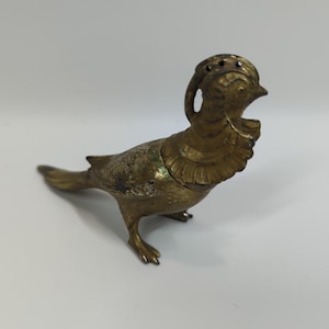 Antique Gilt Metal Pheasant Bird Salt Pepper Shaker Figural Table Decor C116 Vtg
