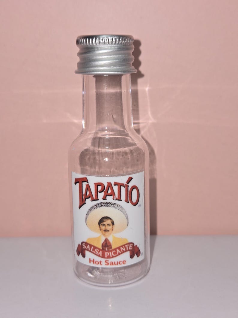 Hot Sauce Keychain Tapatio (Empty)