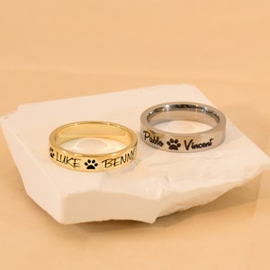 Pfotenabdruck Ring, Haustier Name Ring, Benutzerdefinierte Zarte Stapeln Ring, Hunde Ring, personalisierte Haustier Ring, Gedenktier Haustier Ring, Haustier-Liebhaber Geschenk, Hundemama