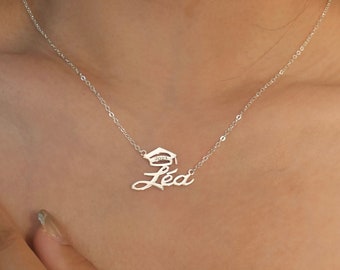 Custom Graduation Name Necklace,Personalized Graduation Necklace,Gold Name Grad Cap Necklace,Custom High School,Graduation Gift,Gift for Her