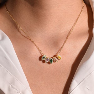 Birthstone Necklace, Family Birthstone Necklaces, Custom Made Pendant, Birthstone Jewelry, Minimalist Charm, Gift for Mom, Bridesmaid Gift