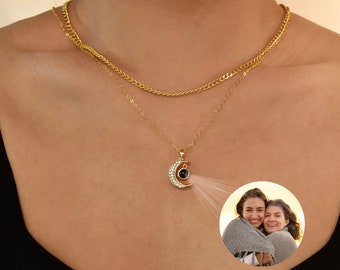 Photo Projection Necklace, Photo Necklace, Projection Image Necklace, Personalized Picture Inside Jewelry, Memorial Photo Pendant, Couples