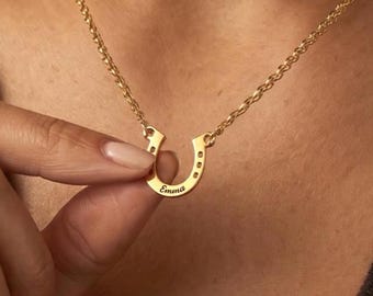 Custom Horseshoe Charm Necklace, Engraved Name Necklace, Lucky Horseshoe Necklace, Horse Necklace, Birthday Gifts for Mom, Bridesmaid Gifts