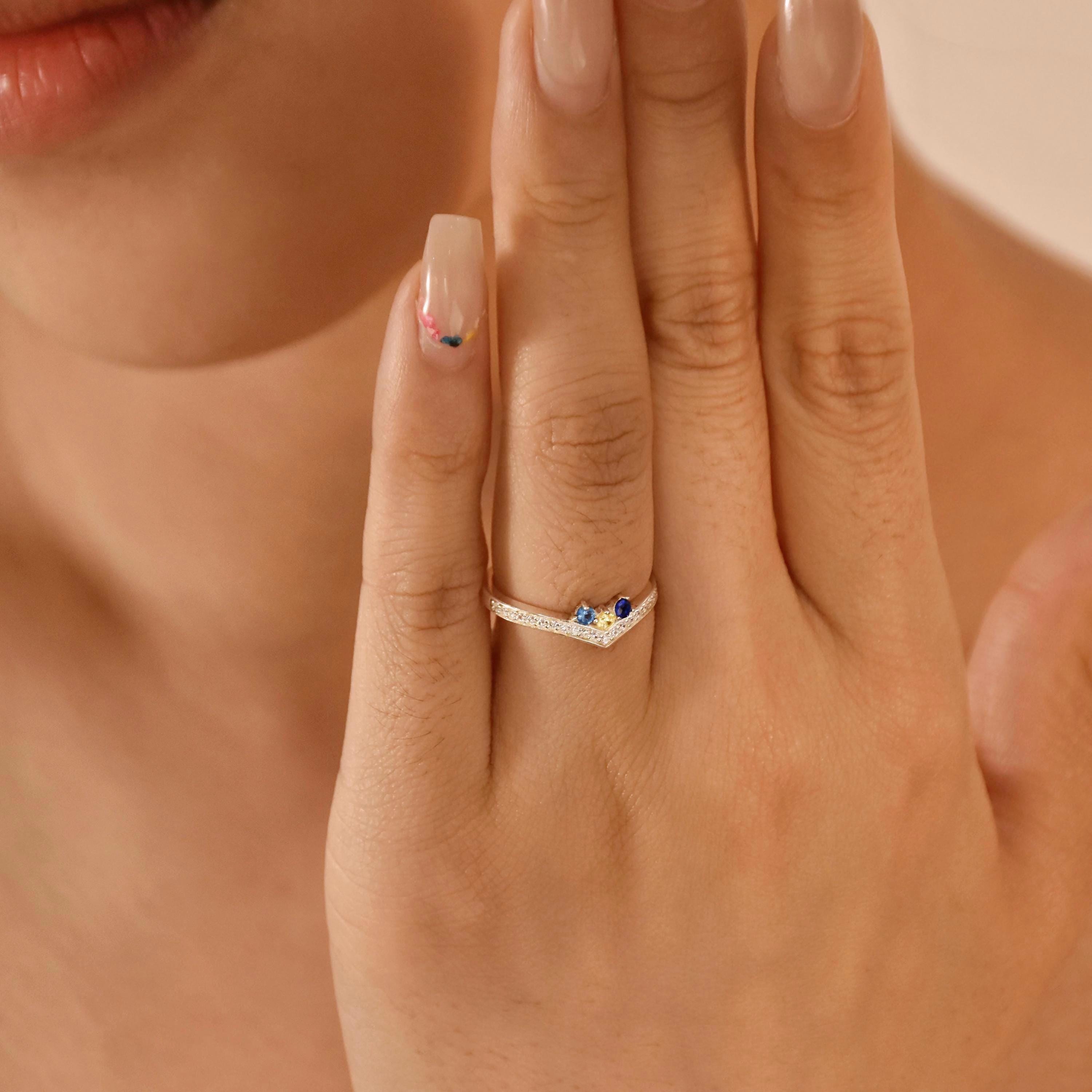 Tiny Birthstone Cluster Ring, Family Ring with Birthstone, Sterling Silver Birthstone Ring,Gemstone Ring, Mothers Day Gift, Birthday Gift