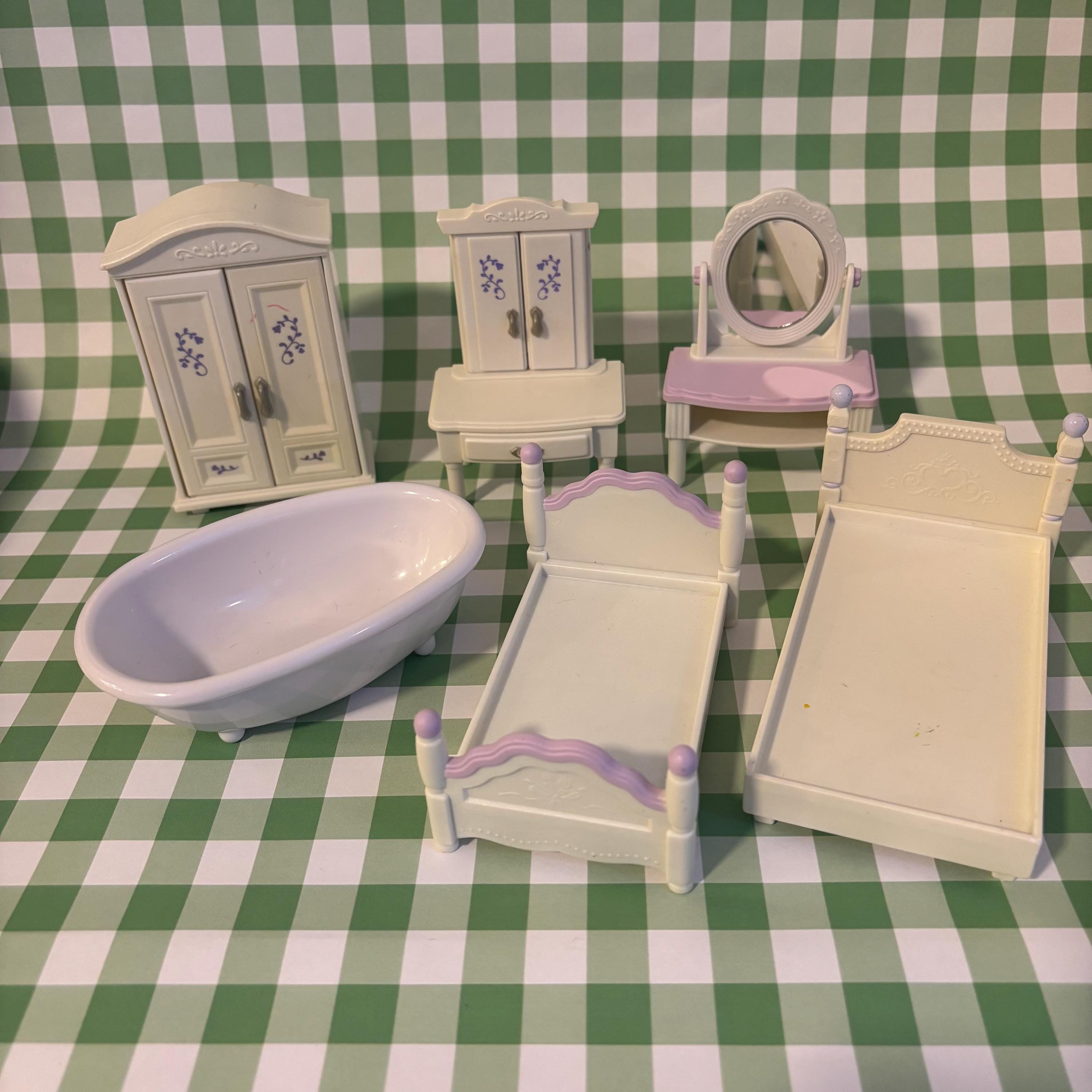 Sylvanian Families Meubles Chambre à coucher Armoire Penderie Penderie Armoire Lit Tiroir Vanité