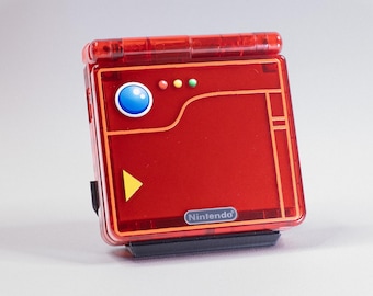 Game Boy Advance SP - Edição Pokédex Vermelha Espelhada – Tela IPS Retroiluminada, Bateria Aprimorada e Botões Táteis + USB-C Opcional