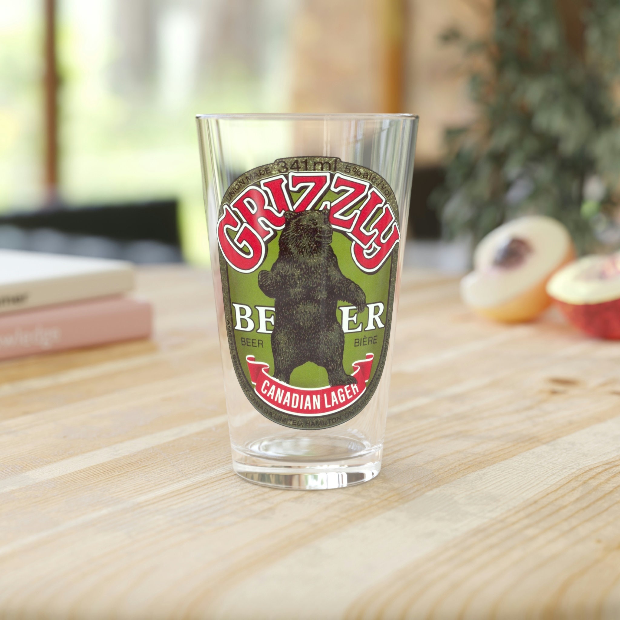 Grizzly Bear Beer Pint Glass, Union Made Canadian Lager, Hamilton 