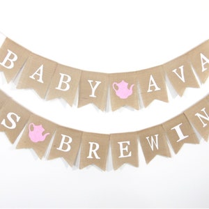 A Baby Is Brewing Baby Shower, Bannière de brassage de bébé personnalisée, Bannière de douche de bébé, Bannière de douche de bébé Kettle, Bannière de brassage de bébé