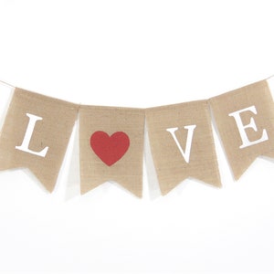 Love Banner, Valentines Day decor, Happy Valentines Day Banner, Valentines Day party decorations, Happy Valentines Day, Love Burlap Banner