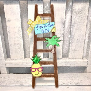 Fun In The Sun Summer Tier Tray Mini Ladder
