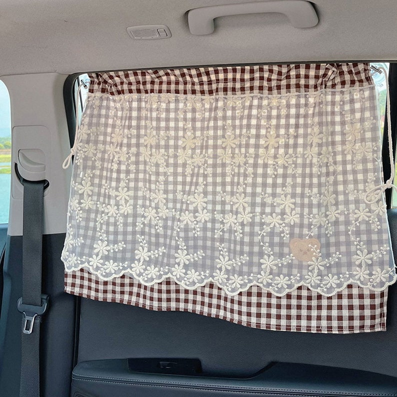 Brown Teddy Bear Pattern Print Car Sun Shade