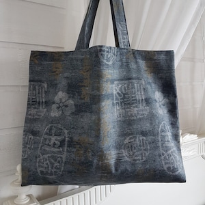 Große Mehrzweck-Einkaufstasche aus Upcycling-Möbelstoff, Stofftasche mit asiatischem Muster, Damen-Einkaufstasche