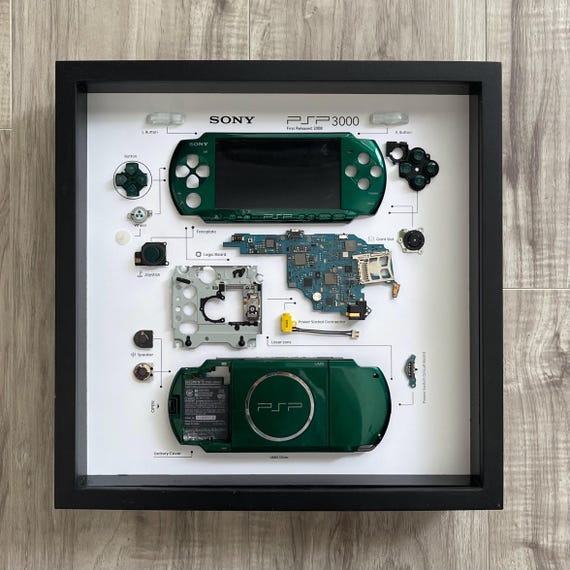 Green PSP3000 Teardown Art - Etsy