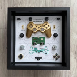 Gold DualShock 3 Controller Teardown Art