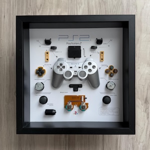 Silver DualShock 2 Controller Teardown Art