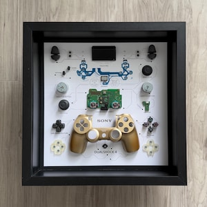 Gold DualShock 4 Controller Teardown Art