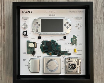 Silver PSP1000 Teardown Art