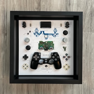 Black DualShock 4 Controller Teardown Art