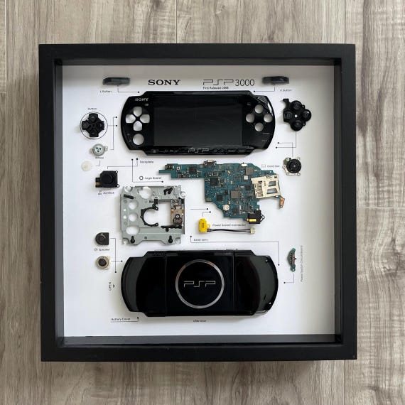 Black PSP3000 Teardown Art - Etsy