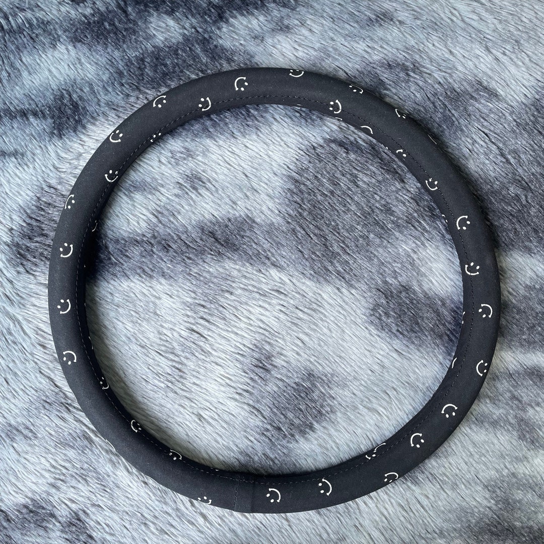 Black smiley Steering Wheel Cover, Smiley Pattern Car Accessories, Custom Letter Steering Wheel Cover, Anti-slip Steer Wheel Cover