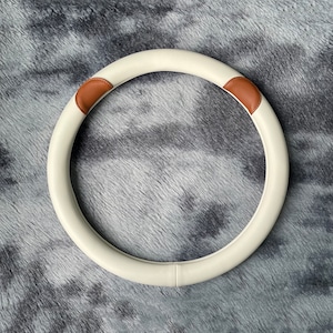 White Bear Steering Wheel Cover, Leather Car Accessories, Custom Letter Steering Wheel Cover, Anti-slip Steer Wheel Cover