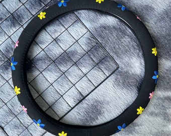 Embroidered Colorful Flowers Steering Wheel Cover, Flower Car Accessories, Custom Letter Steering Wheel Cover, Anti-slip Steer Wheel Cover