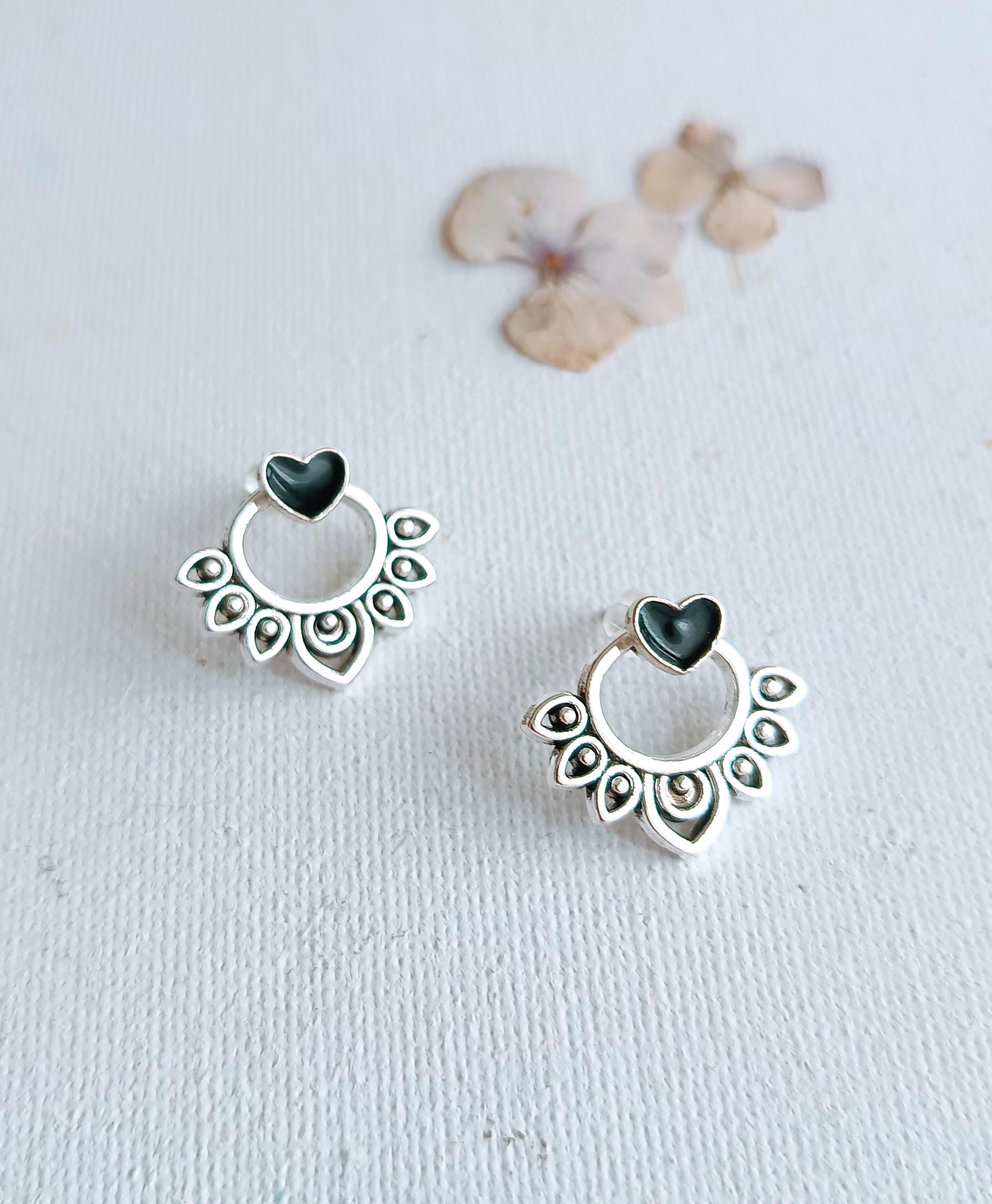 TATIANA☆[SILVER925] Lumi Heart Earjacket Earring Designer fashion, Seoul-fully created | W Concept