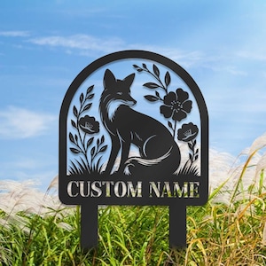 Personalized Metal Fox Sign, Metal Fox Decor, Fox Stake, Fox Decor, Fox Hound Name Sign, Farm Sign, Cabin Sign, Garden Decor