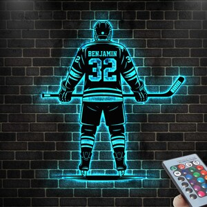 Plaque de hockey personnalisée en métal avec lumière LED, plaque personnalisée du nom de joueur de hockey, décoration de chambre de hockey pour garçons, cadeau pour amateur de hockey