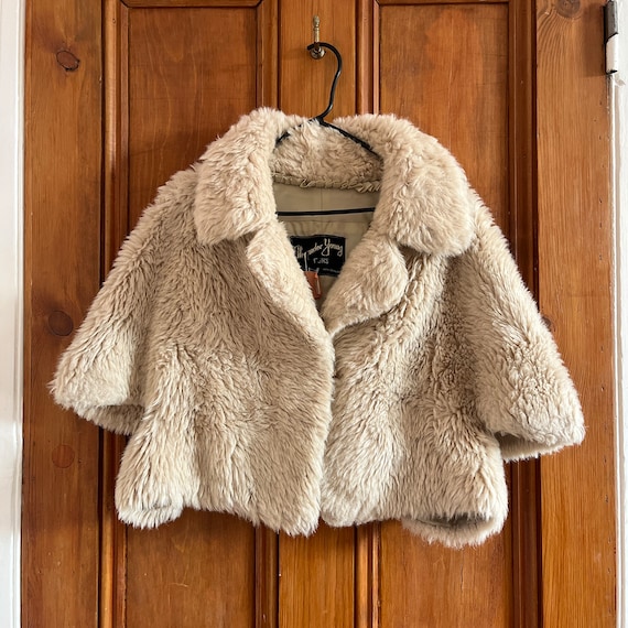 Vintage Faux Fur Cropped Cape Jacket Alexander Yo… - image 1
