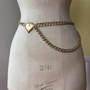 Vintage 1970s gold heart chain belt | retro chunky gold link belt 1960s body jewellery gold heart belly chain belt jewellery accessories