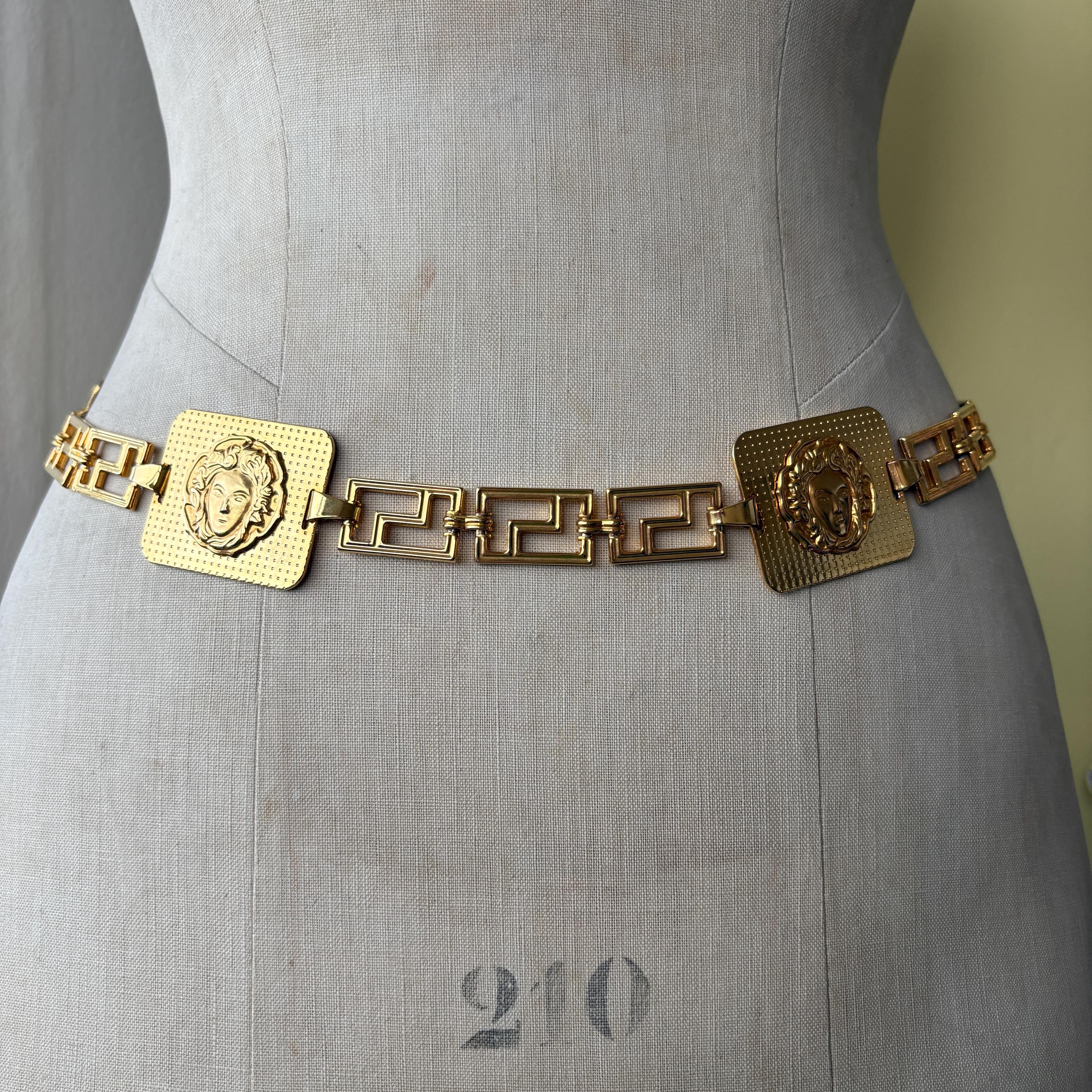 Gold Chain Belt with Circular Lion Head Accents - 36” Lion Head Belt Buckle: Hand Painted Enamel, Gold Swirl  main image 4