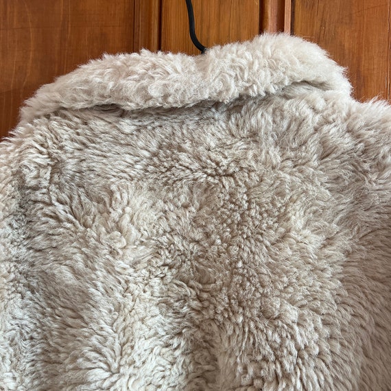Vintage Faux Fur Cropped Cape Jacket Alexander Yo… - image 10