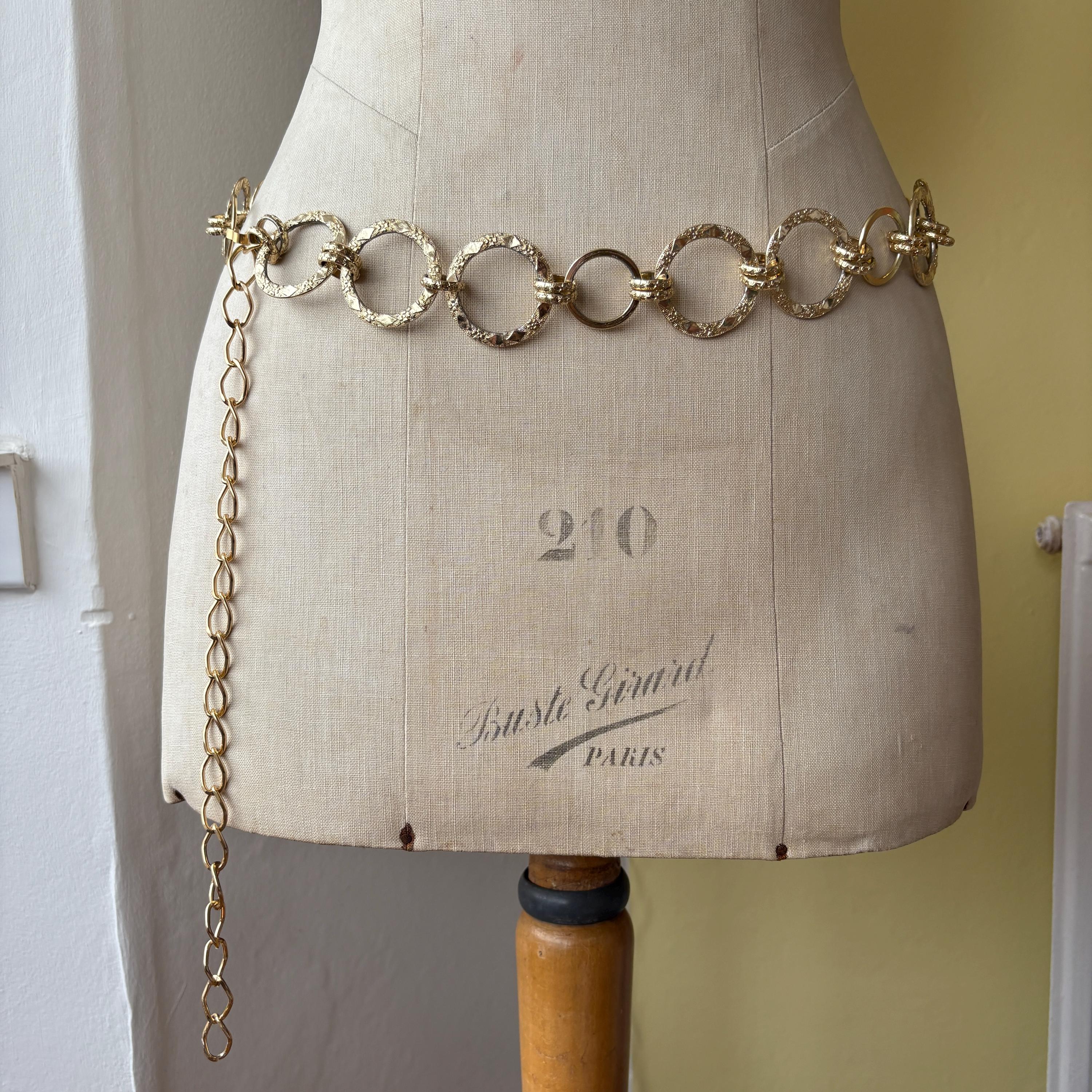 Rose Gold Chain Belt Textured Circle Link Geometric Adjustable Waist Chain 40in Melanie O-Ring Rhinestone Chain Belt - Rose Gold – Sophia  main image 4