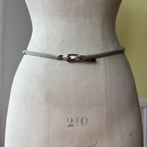 Vintage 1990s silver mesh buckle chain belt | silver mesh chain belt, silver buckle chain belt retro, Y2K chain belt, nineties jewellery