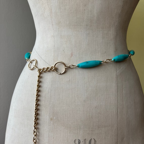 Vintage 1970s blue turquoise gold chain belt | re… - image 1