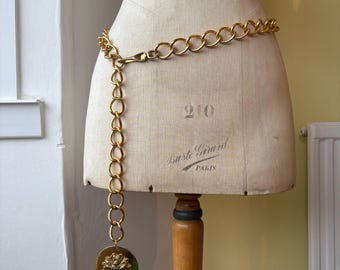 Cinturón vintage de cadena gruesa de oro de 114 cm con dijes / Cinturón retro de eslabones de cadena de oro, joyería corporal vintage de oro, cadena gruesa, joyería retro, cadena para el vientre