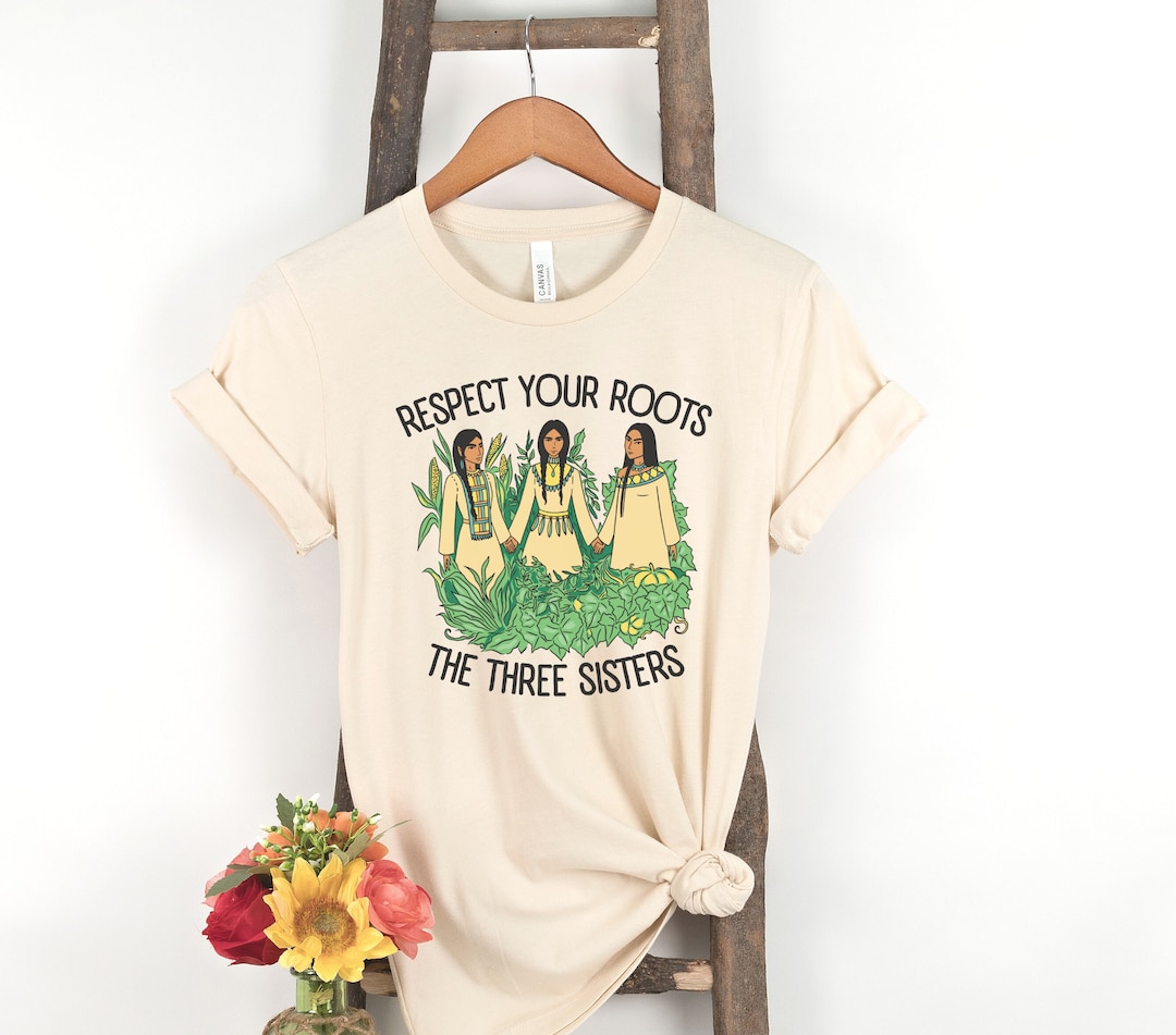 three sisters. オリジナル刺繍Tシャツ three sisters