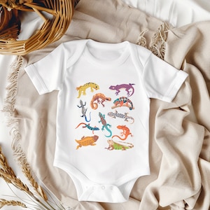 Cute Reptile Baby Bodysuit, Artsy Cartoon Exotic Lizards T-Shirt, Aesthetic Chameleon Horned Lizard Iguana Gecko Salamander Anole Reptile