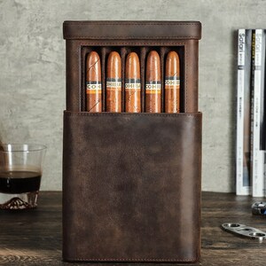 Crown & Tiger Cigar Case Made From the Finest Real Leather Handmade Travel  Case for 5 Cigars, Pen, Cigar Holder crazy Tobacco 